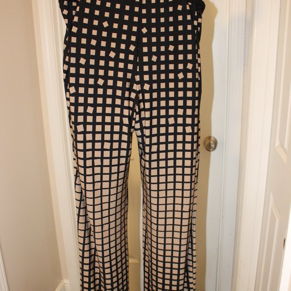 New Directions Black & Gold Pants, Large